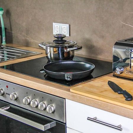 Exklusive 2 Zimmer Wohnung Mit Balkon In Top Lage! BRE Εξωτερικό φωτογραφία